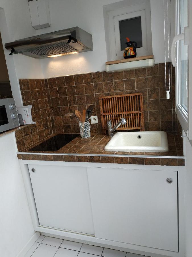 Studio Tout A Pieds Sanary-sur-Mer Extérieur photo